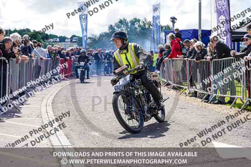 Vintage motorcycle club;eventdigitalimages;no limits trackdays;peter wileman photography;vintage motocycles;vmcc banbury run photographs